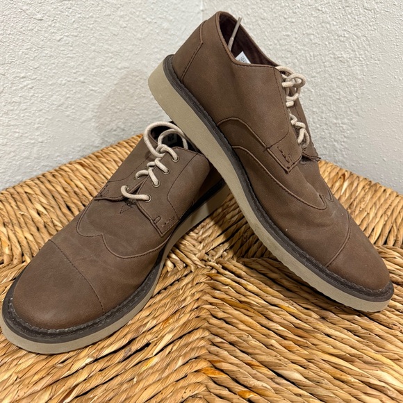 Tom’s Men’s Dress Shoes Lace Up Size 9.5-Preowned - Picture 3 of 13